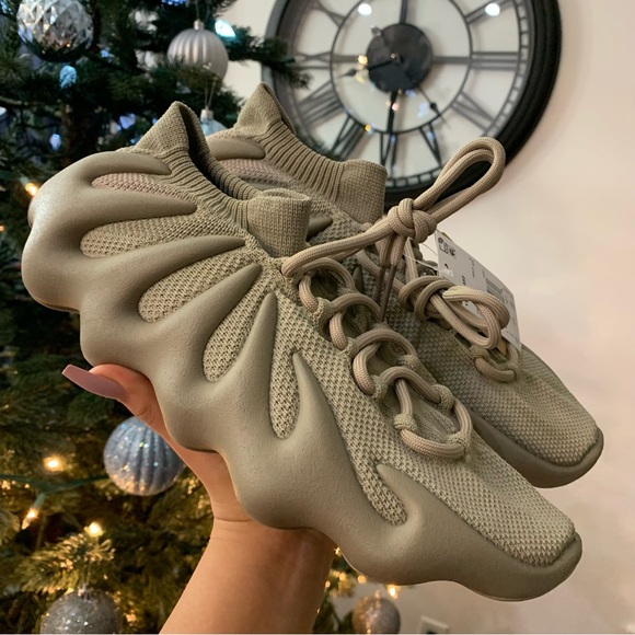 Yeezy 450 stone Flax size 9.5 M - Picture 4 of 15